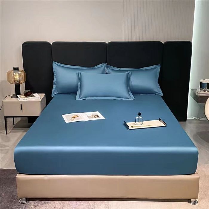 Простыни на резинке, продаются 100% хлопок супер сатин.