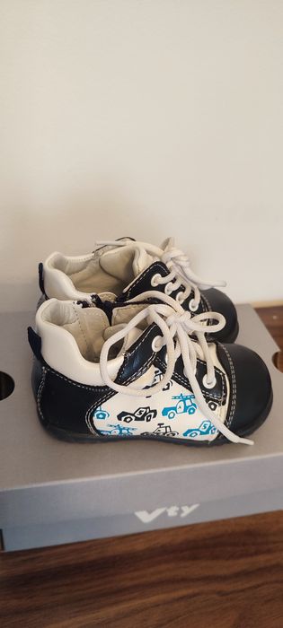 Pantofiori piele băieți mirimea 20