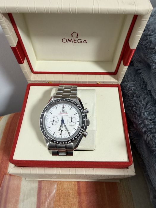 Ceas omega speedmaster  profesional