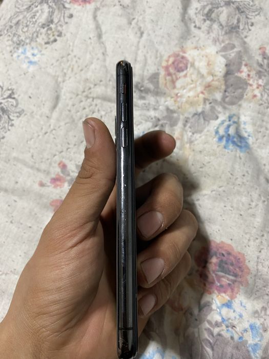 iphone x.       Айфон х.                             с.