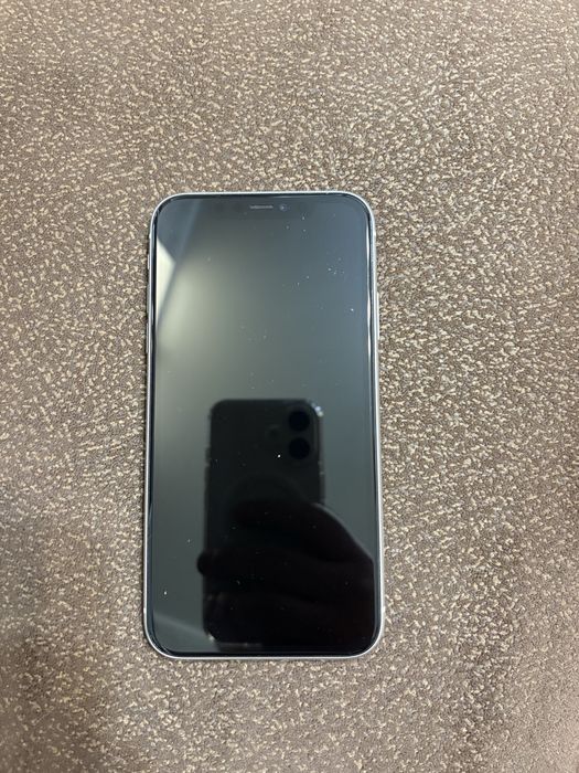 IPhone 11 в идеальном состоянии