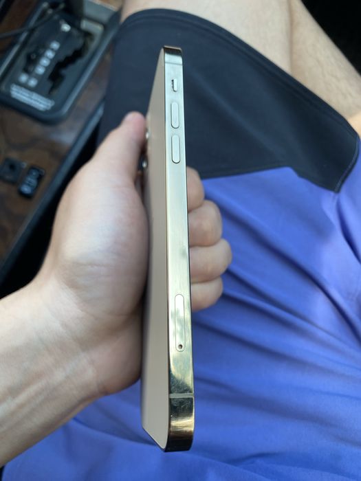 Продам Iphone 12 pro