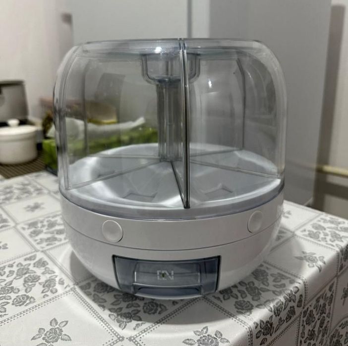 Продам контейнер для круп