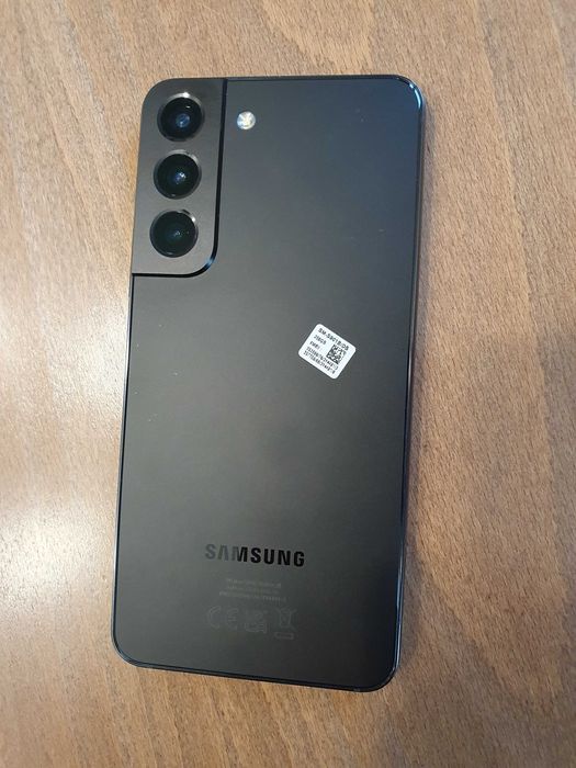 Samsung Galaxy S22 5G (отлично състояние)