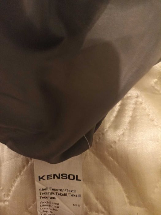 Продавам сукмани: сив на KENSOL - 25 лв. и лилав на ESPRIT - 25 лв.