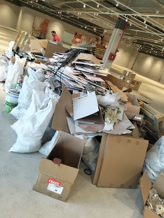 Servici complete debarasari