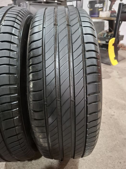 2 Летни гуми Мишелин 195/65/15 ДОТ22 6мм