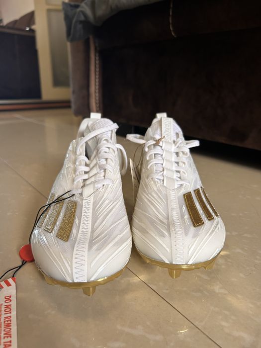 Adidasi fotbal baieti marimea 40,5