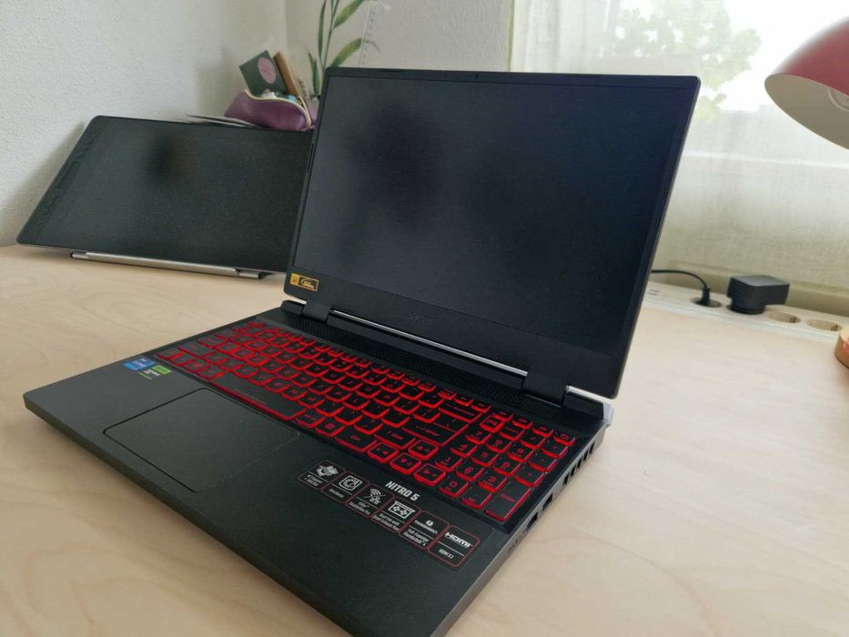 Acer Nitro 5 i7-12700H RTX 3050 16GB RAM 1TB SSD 144Hz Гейминг лаптоп