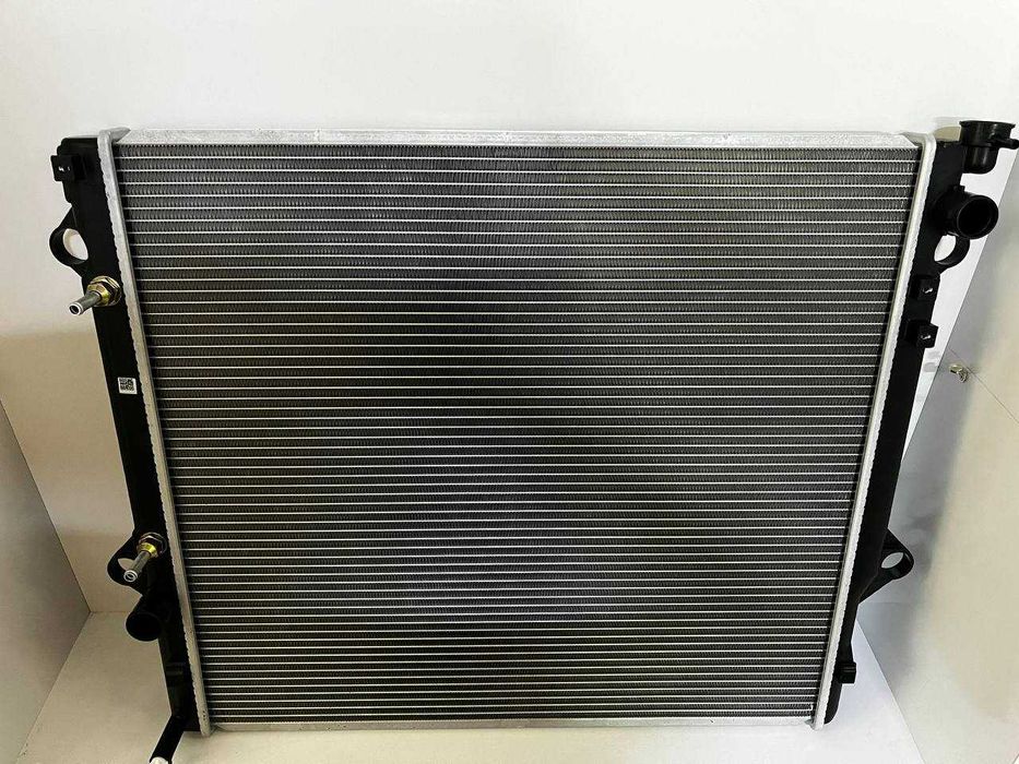 Радиатор на Mazda CX7