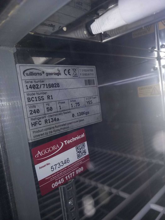 Vitrina bauturi inox  profesionala