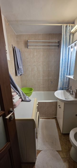 Chirie apartament 2 camere Rogerius