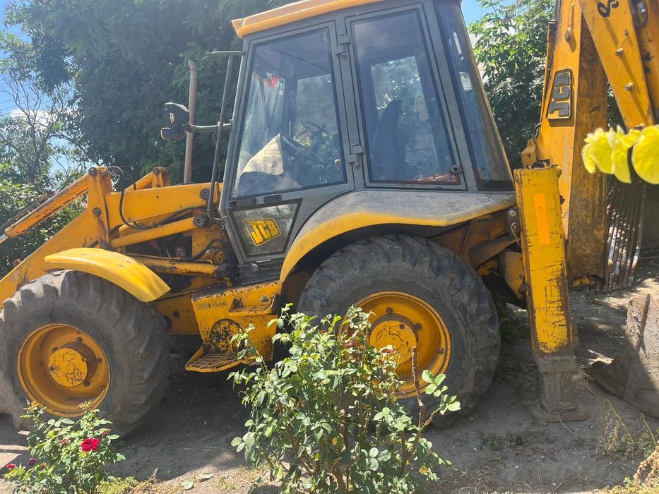 Buldoexcavator JCB 4 cx