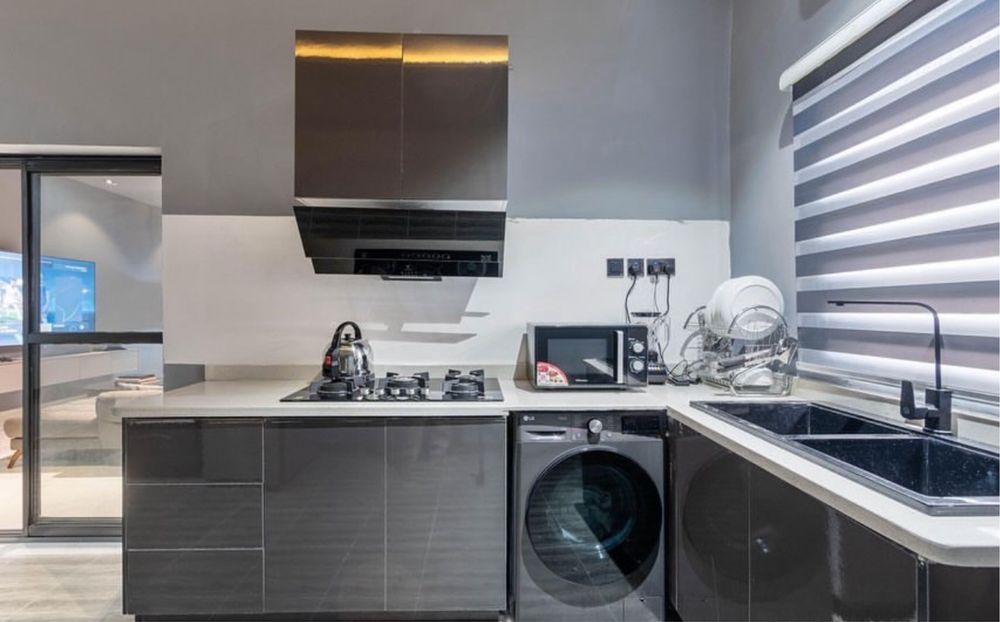 Сдаётся новая 4-комнатная квартира на ЖК Новомосковская