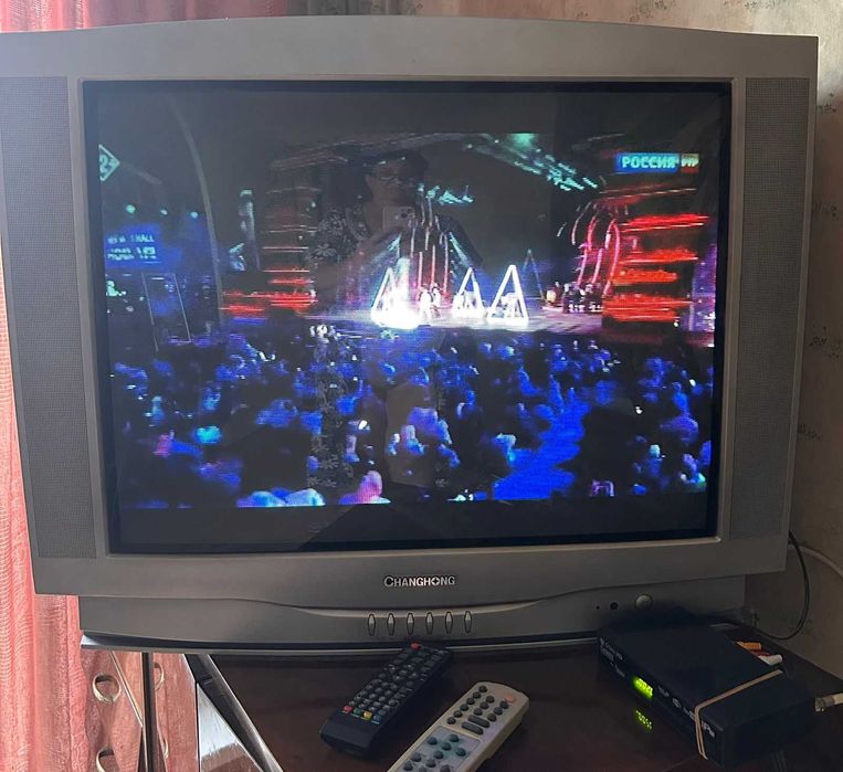 Продам цветной телевизор "CHANGHONG"