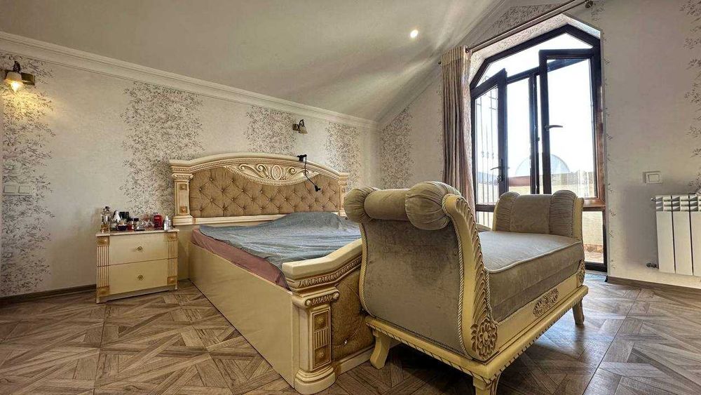 Дом Бадамзар Мечеть 3.25 сот 4 спальни  200 кв.м Юнусабад Yunusobod