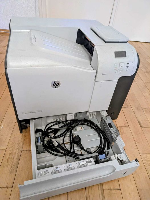 Imprimantă laser color HP LaserJet 500 M551 – A4