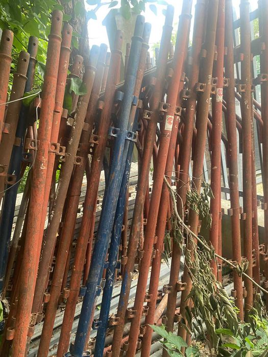 Vand vincluri pentru cofraje stalpuri, schela metalica  ,popi metalici