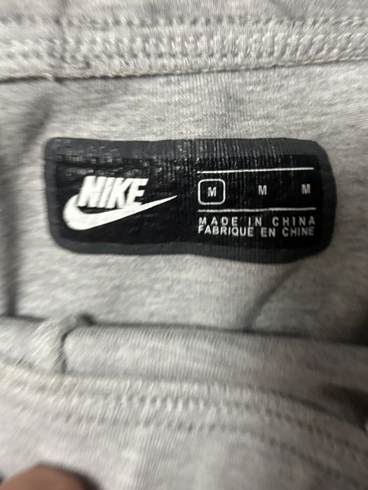 Штаны Nike Tech Fleece