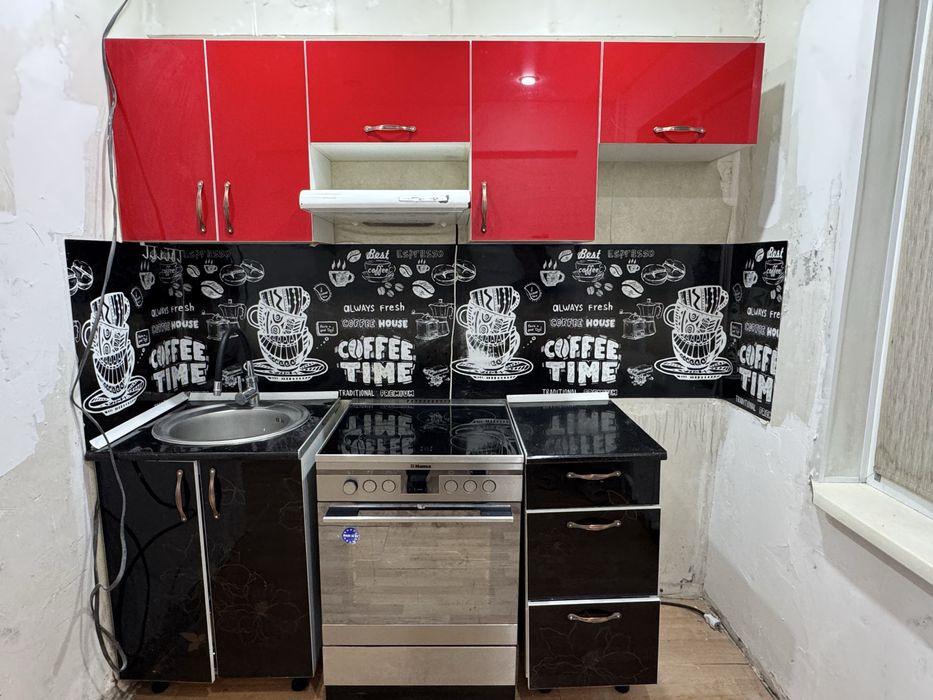 Куханный гарнитур 50000 тг