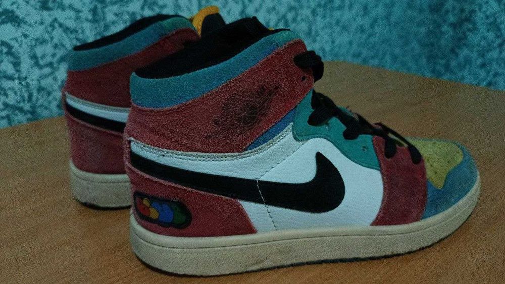 Кроссовки мужские Jordan Nike 40 разм б/у