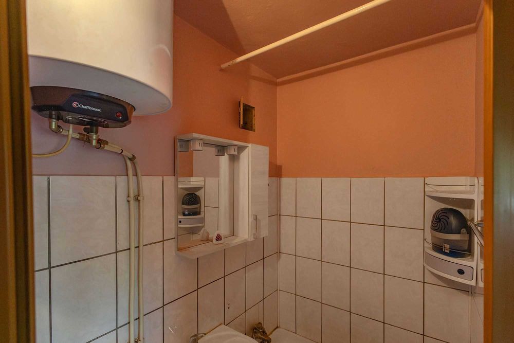 Vand Garsoniera zona UMT