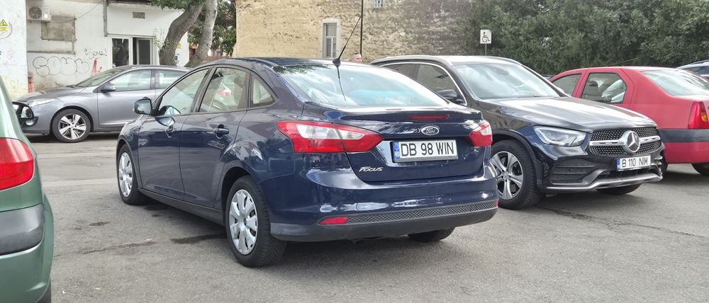 Vând Ford Focus 2013