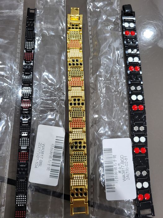 Магнитные браслеты.