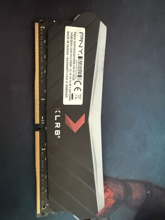 Продам озу DDR 4 3200 1x16 gb