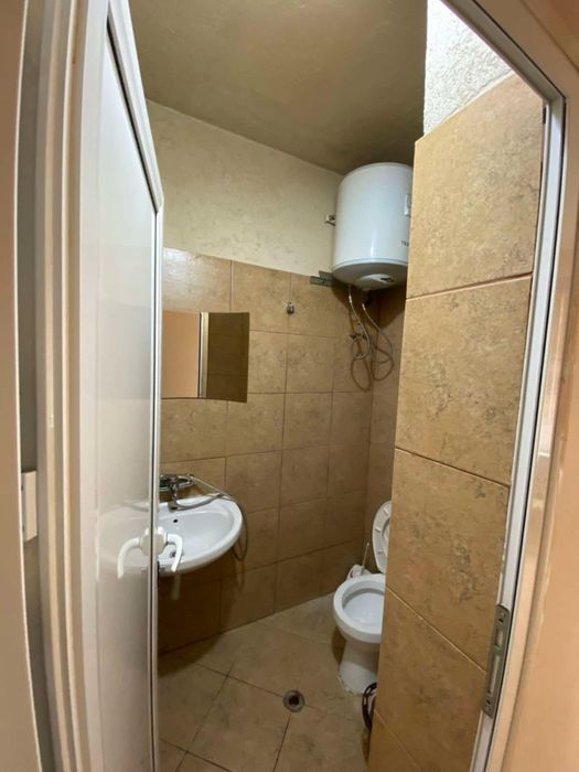 Продава се Едностаен апартамент в София, 7-ми 11-ти километър - 27 кв.м за 1612 €/кв.м - Снимка #3