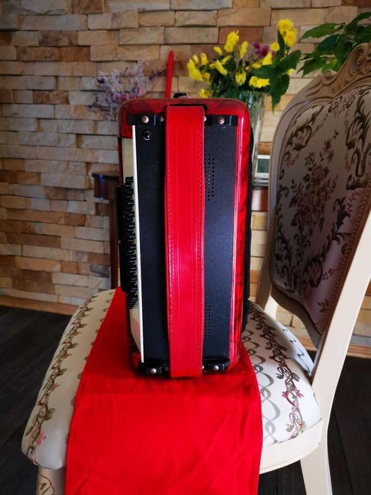 Acordeon Guerrini Lady Rosu 60 basi