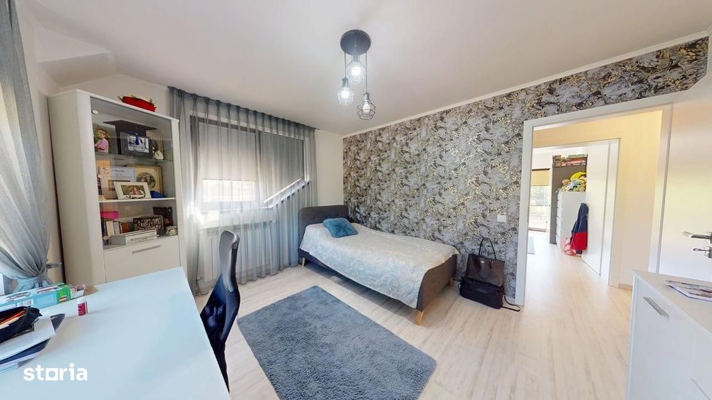 Casă individuală de vânzare în Poplaca – complet mobilată și utilată,