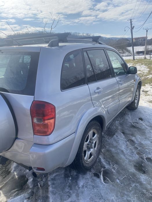 De vanzare toyota rav 4
