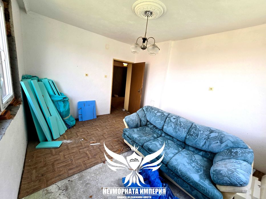 Продавам тристаен апартамент 94кв. на първи етаж с паркомясто в гр.Асеновград, кв.Долни Воден - снимка 11
