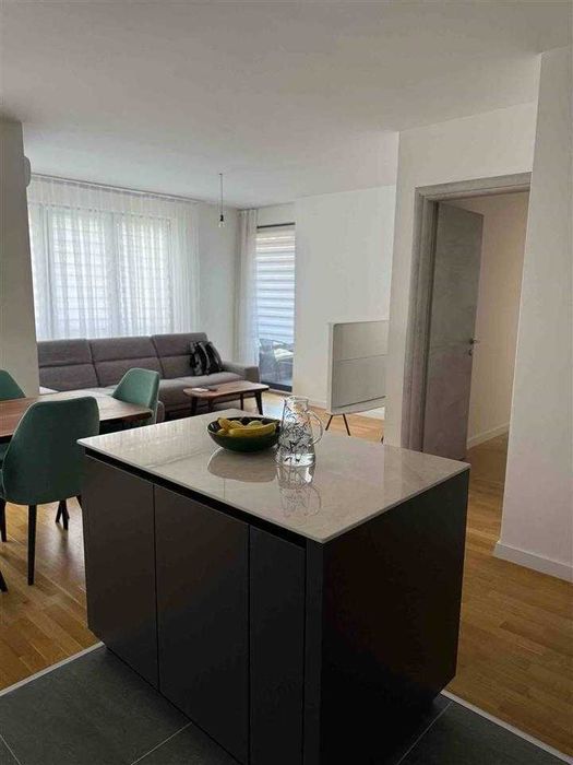 Дава се под наем Тристаен апартамент в Бургас, Славейков - 68 кв.м за 255 € - Снимка #9