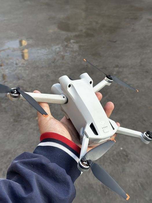 Продам дрон DJi mini 3 pro  комплект