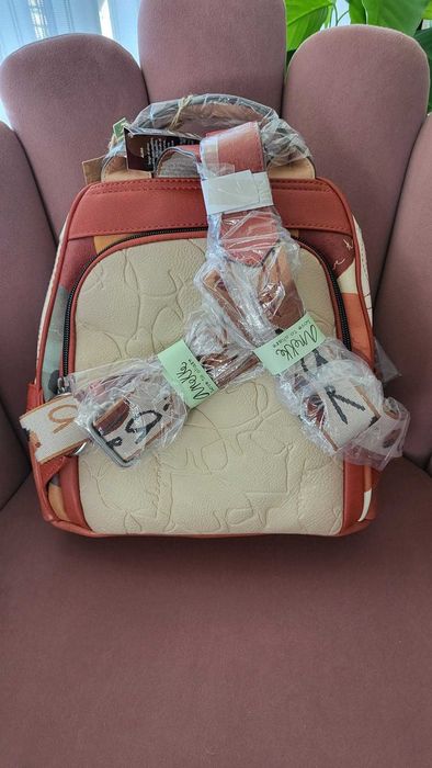 Прекрасна нова раничка на Анеке, Anekke