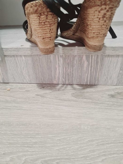 Черни сандали естествена кожа