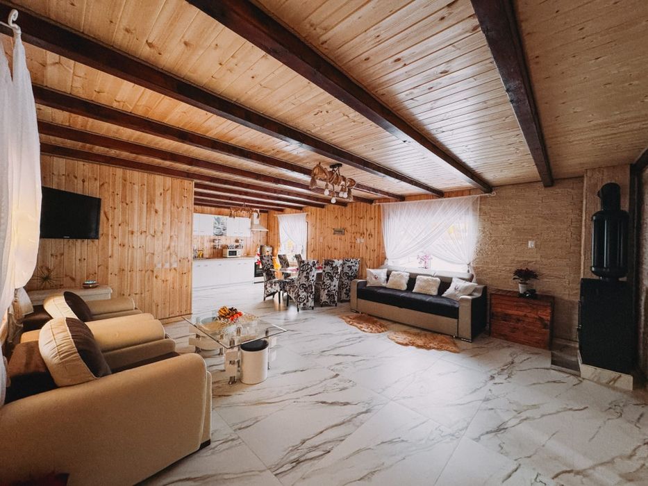 Cabana de vânzare Beliș