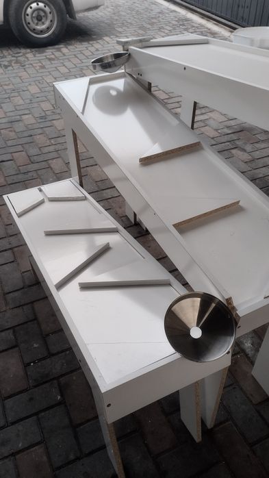 Игровой.  стол  шарик