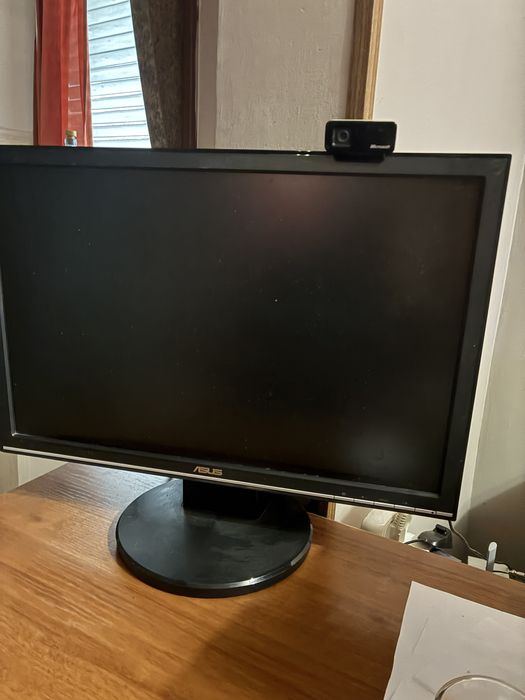 Монитор Asus 21”