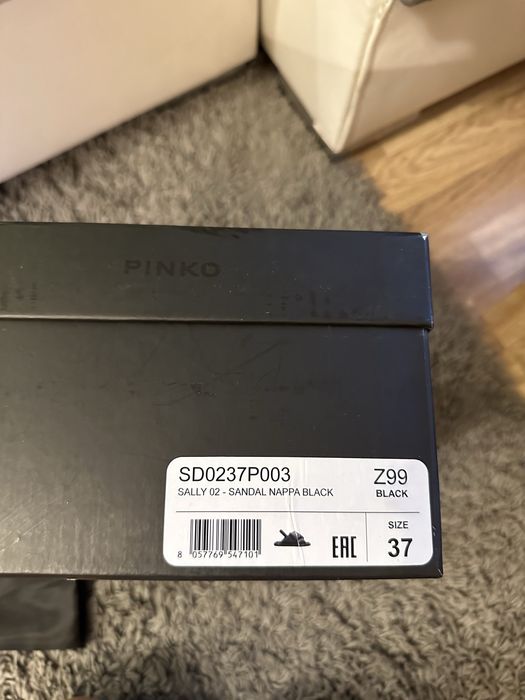 Оригинални дамски сандали Pinko
