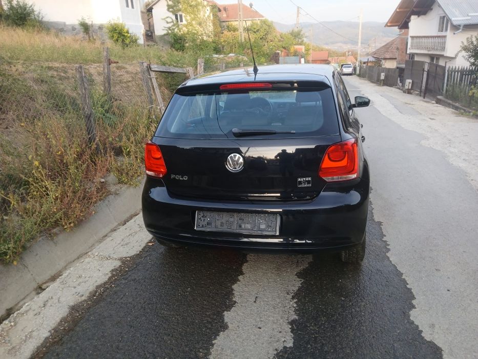 VOLKSWAGEN Polo 2010 — imagine 4