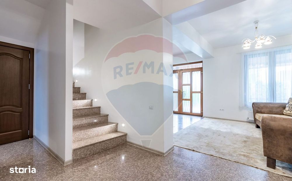 Casă / Vilă de vanzare cu 4 camere in Balotesti, utilitati, asfalt