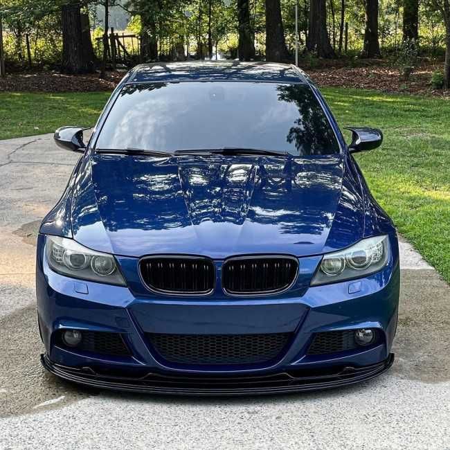 Grile Duble Nari Bara Fata M Style BMW E90 E91 Facelift LCI / F10 / F30 / E92, Negru Lucios