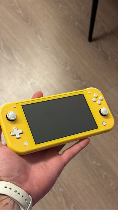 Nintendo switch lite прошитый