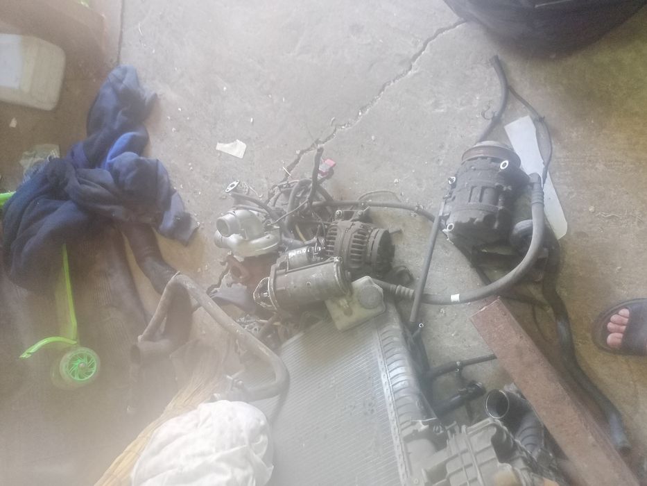 Запчасти Мерседес Вито