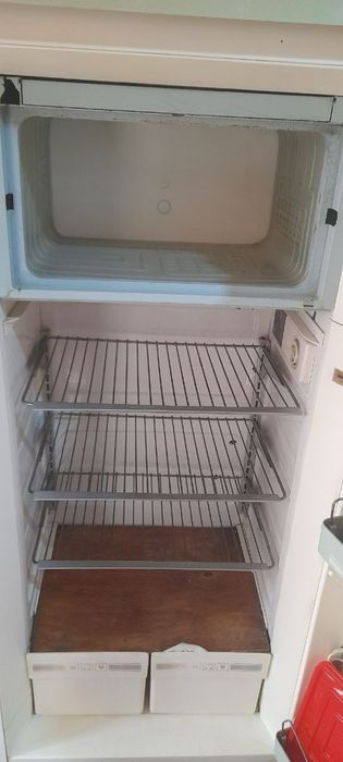 Продается холодильник