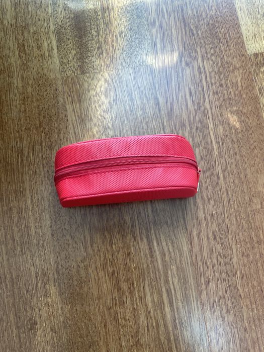 Слънчеви очила LACOSTE