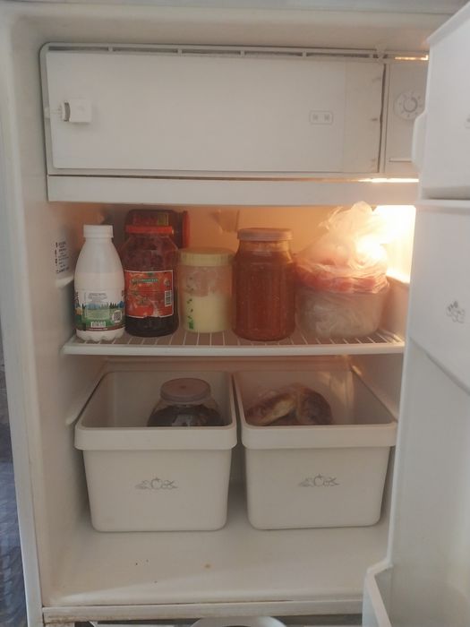 Продам СРОЧНО холодильник